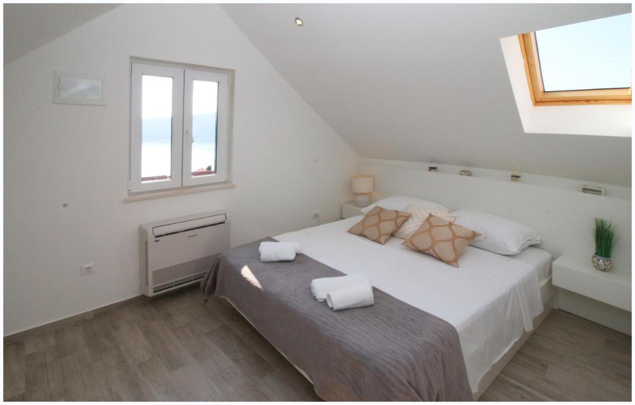 Holiday Home Ante Primosten Ngoại thất bức ảnh